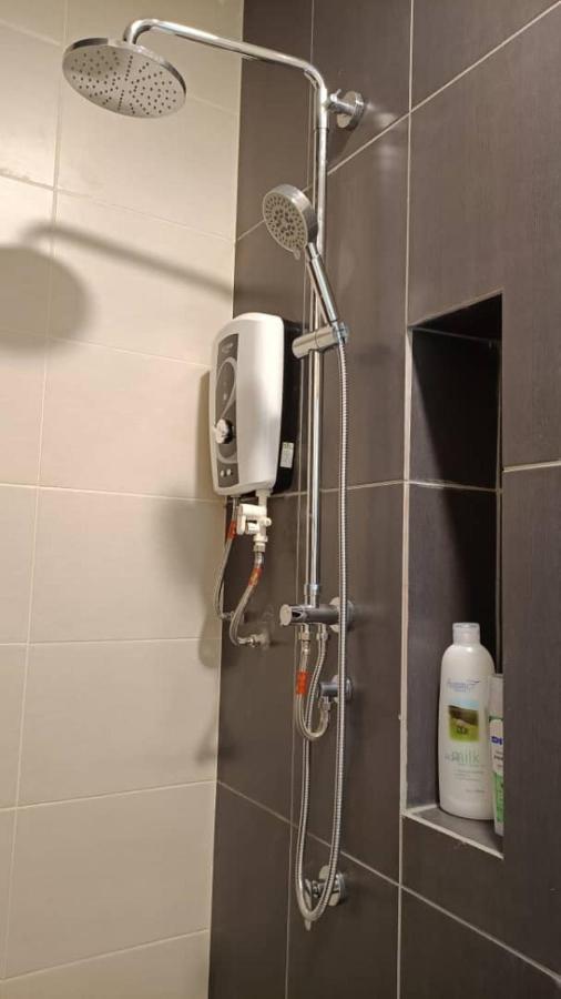 Pacific Towers Star Seksyen 13 Pj Jaya One Parking Pool Kitchen Apartment เปอตาลิงจายา ภายนอก รูปภาพ