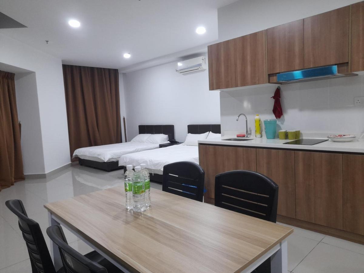 Pacific Towers Star Seksyen 13 Pj Jaya One Parking Pool Kitchen Apartment เปอตาลิงจายา ภายนอก รูปภาพ